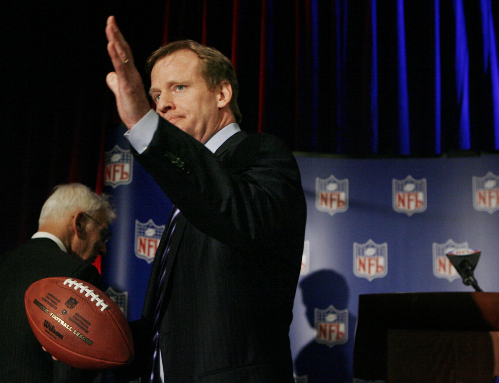 2006: Roger Goodell chosen as next NFL commissioner